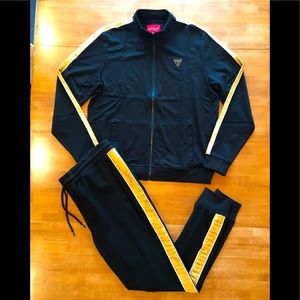 guess mens tracksuit